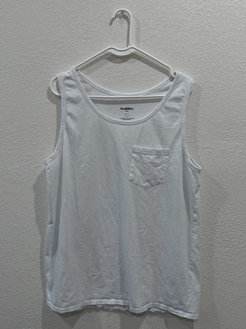 Goodfellow & Co White Scoop Neck Tank with Chest Pocket
